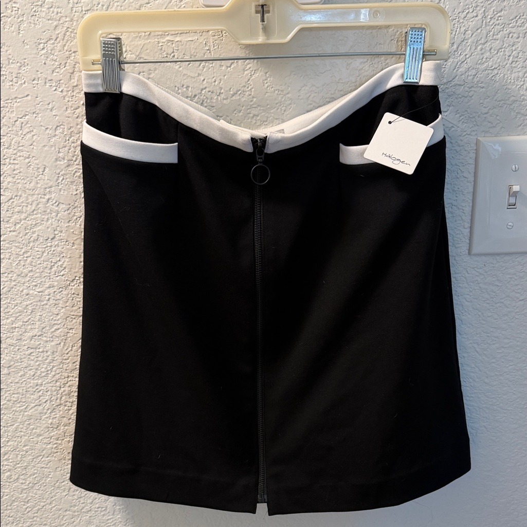 Halogen Black Mini Skirt (Size 6)